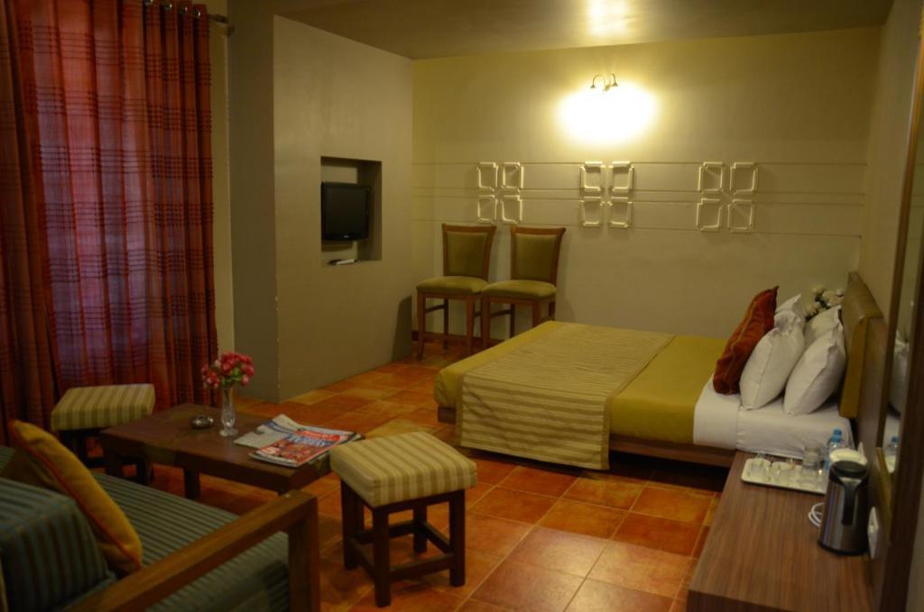 Hotel Chandralok Lonavala Quarto foto