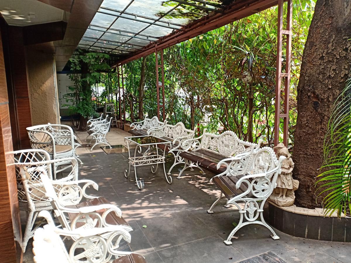 Hotel Chandralok Lonavala Exterior foto